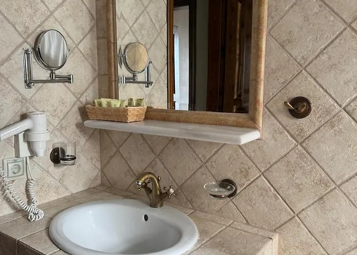 Matias Kastanies With Privat Parking *