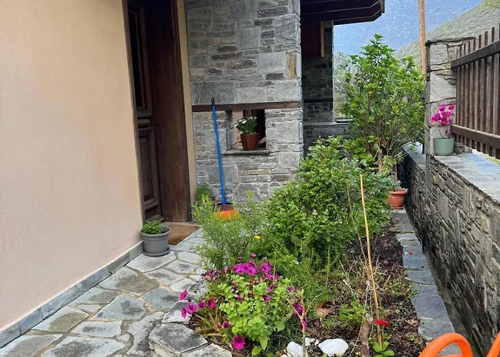 Matias Kastanies With Privat Parking Daire *